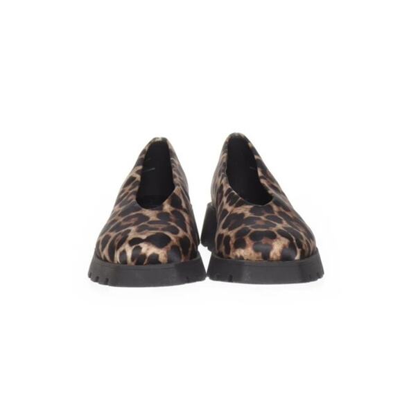 Katy Perry THE DAARLING SLIP ON Leopard Print Flats Size 8 - Picture 2 of 7